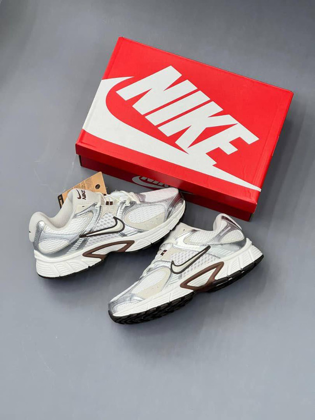 کفش نایک v5 موکا برند نایک - کتونی راروس