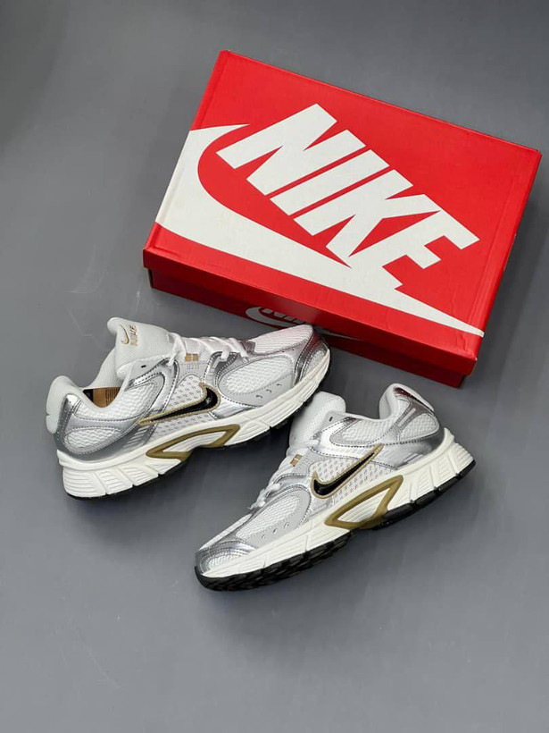 کفش نایک v5 عسلی برند نایک - کتونی راروس