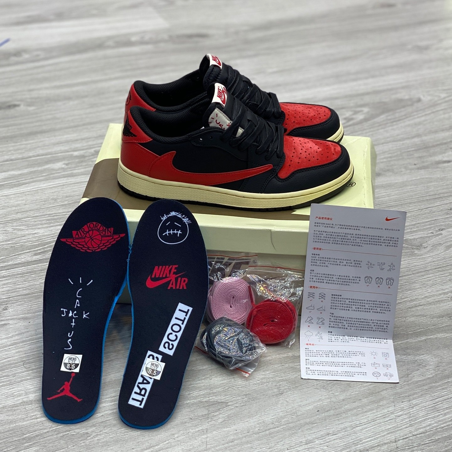 جردن تراویس رد بلک / jordan teravis red black